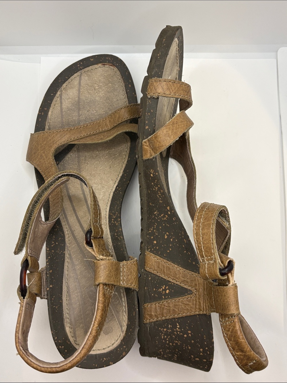 Teva Cabrillo size 8 Brown Leather Strappy Sandals for Women